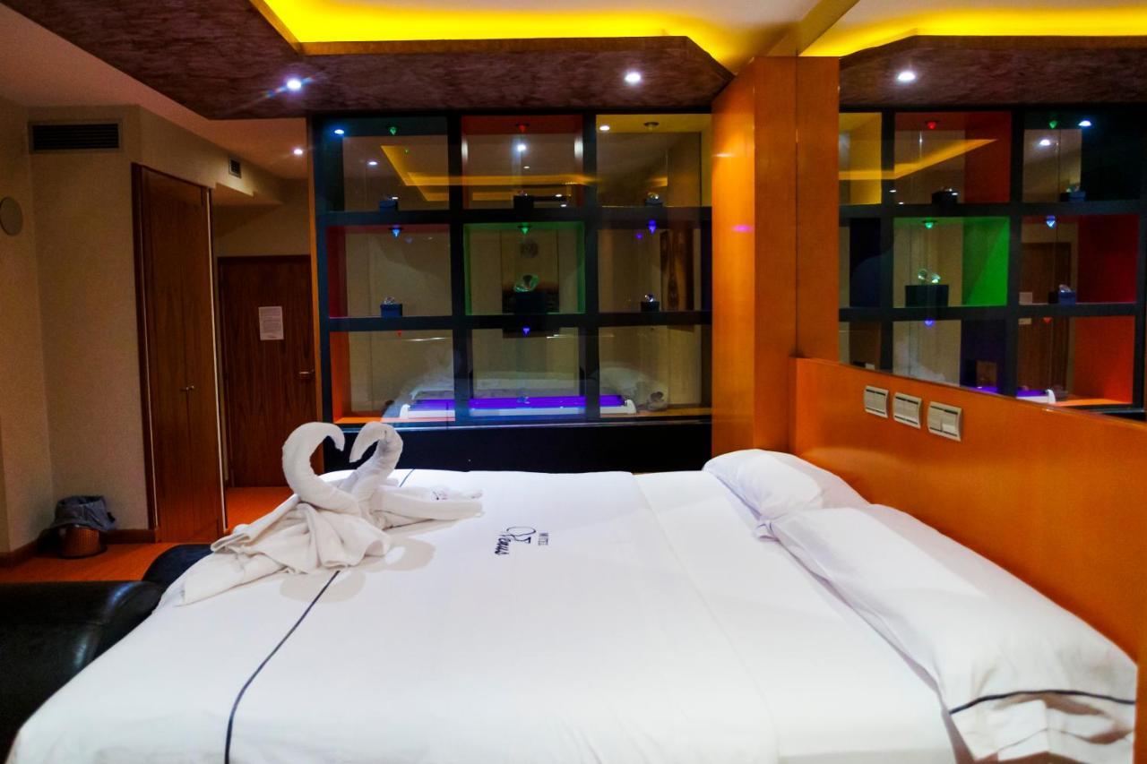 Motel Venus Valladolid Villanubla Экстерьер фото