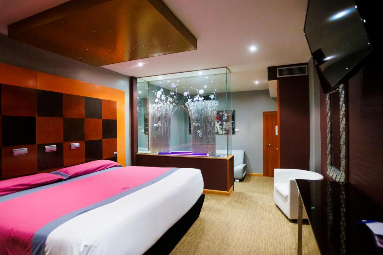 Motel Venus Valladolid Villanubla Экстерьер фото