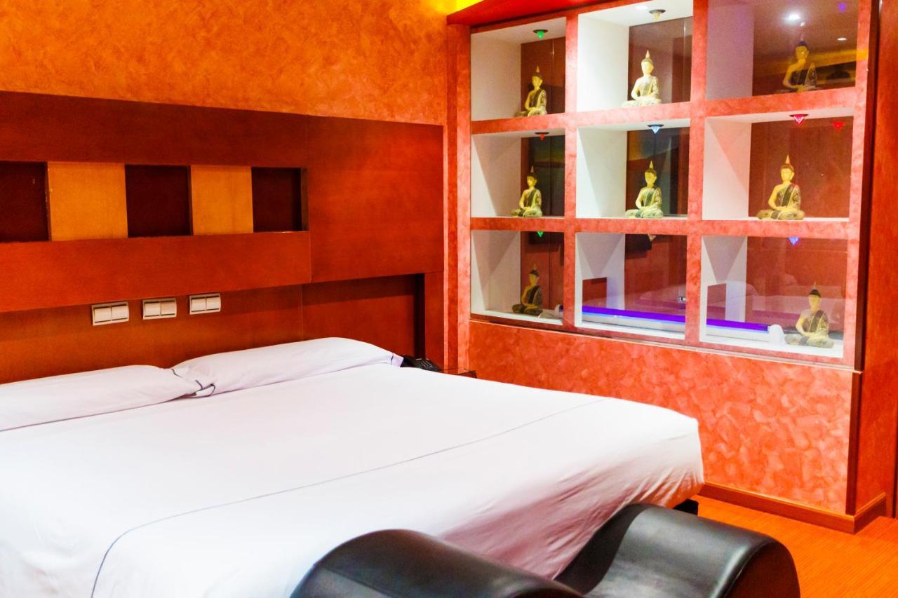 Motel Venus Valladolid Villanubla Экстерьер фото